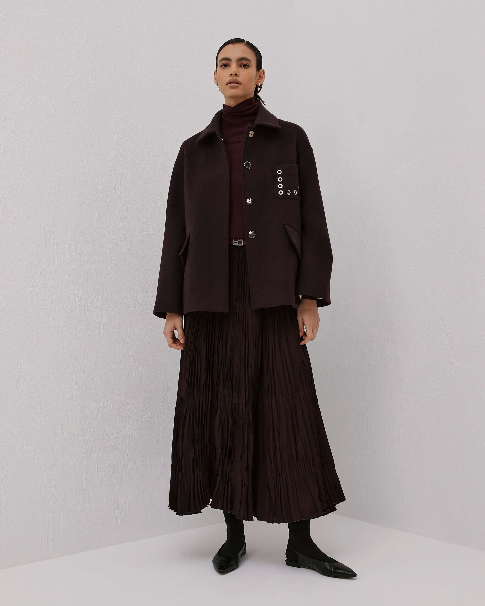 Beatrice .b Short Coat With Pocket With Metal Eyelets 24FA2604VELOUR_395