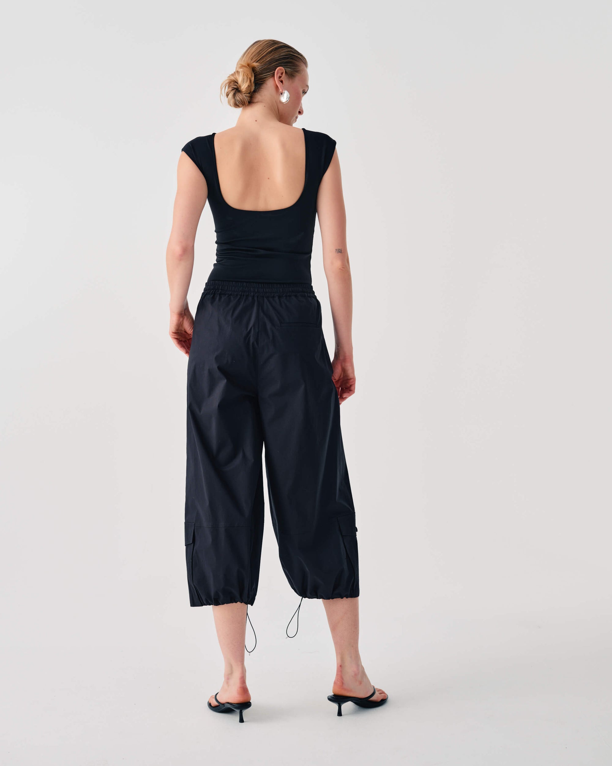 CARGO TROUSERS WITH DRAWSTRING