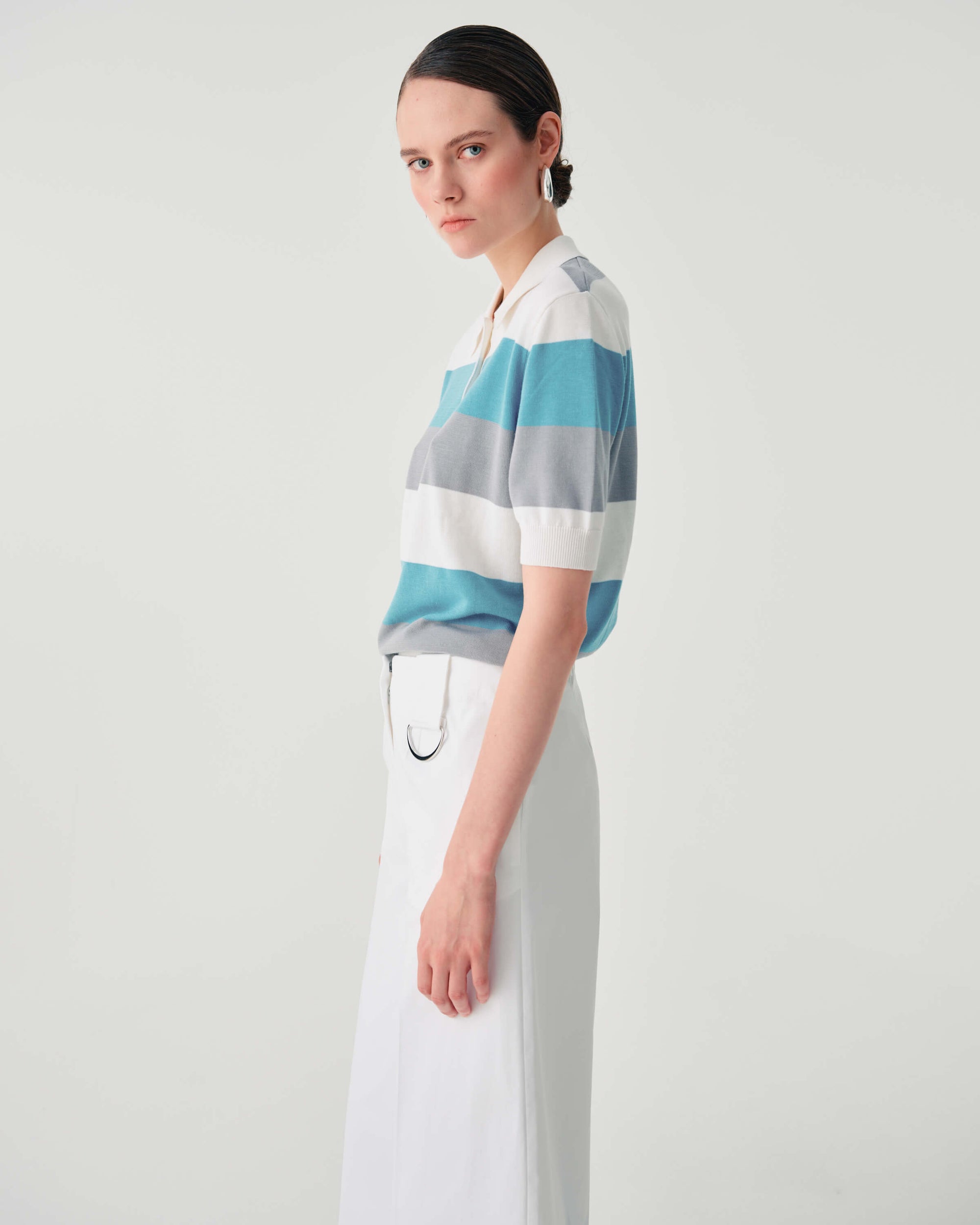 WIDE-LEG TROUSERS WITH METAL DETAIL