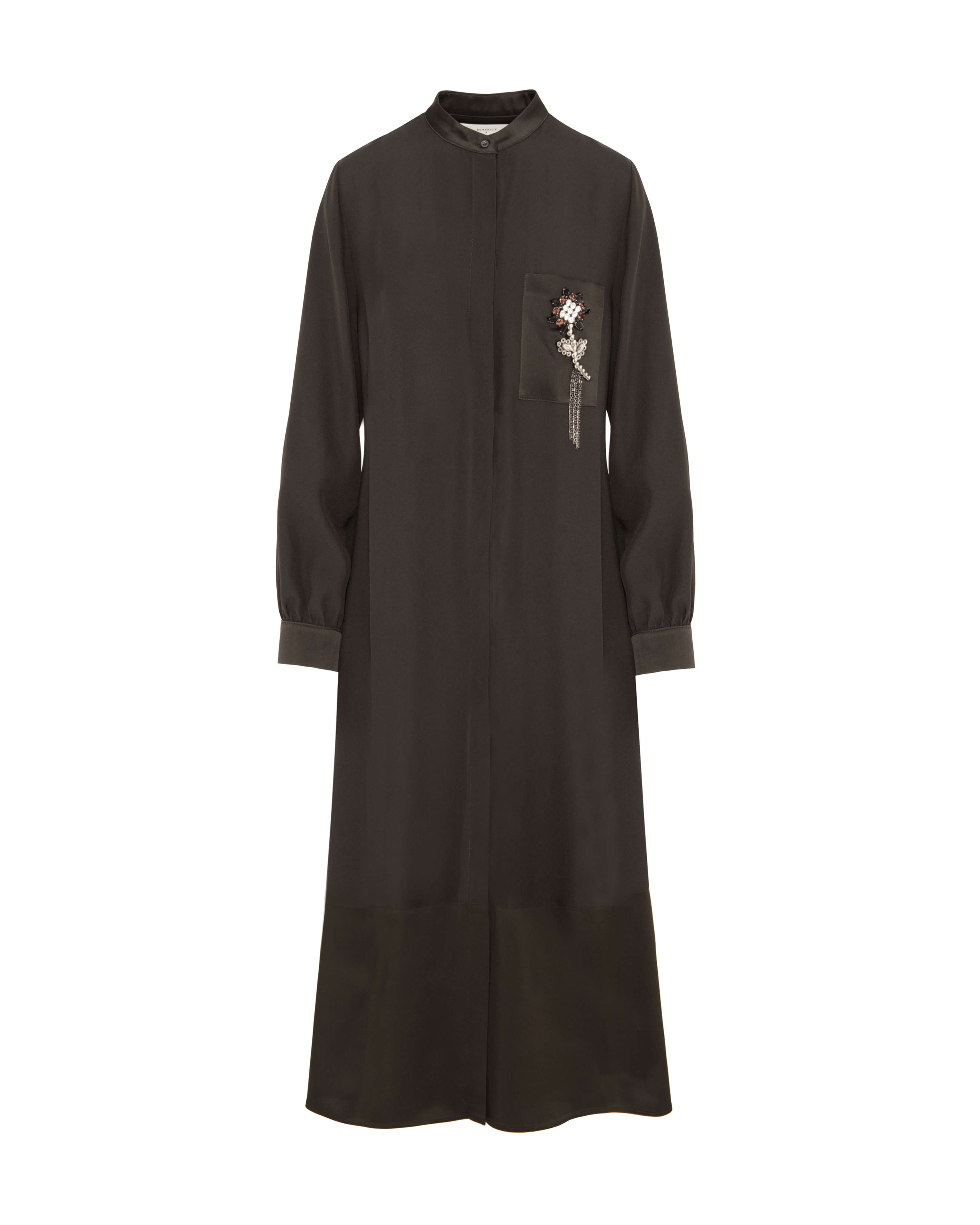 DRESS WITH APPLICATION