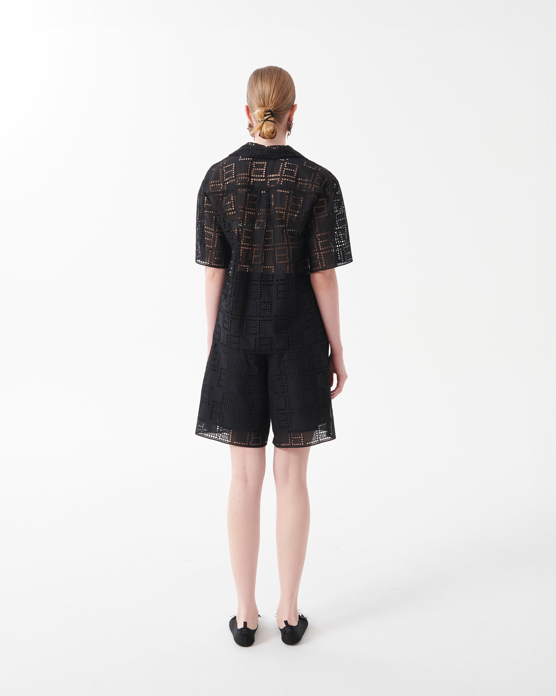 BRODERIE ANGLAISE SHORTS