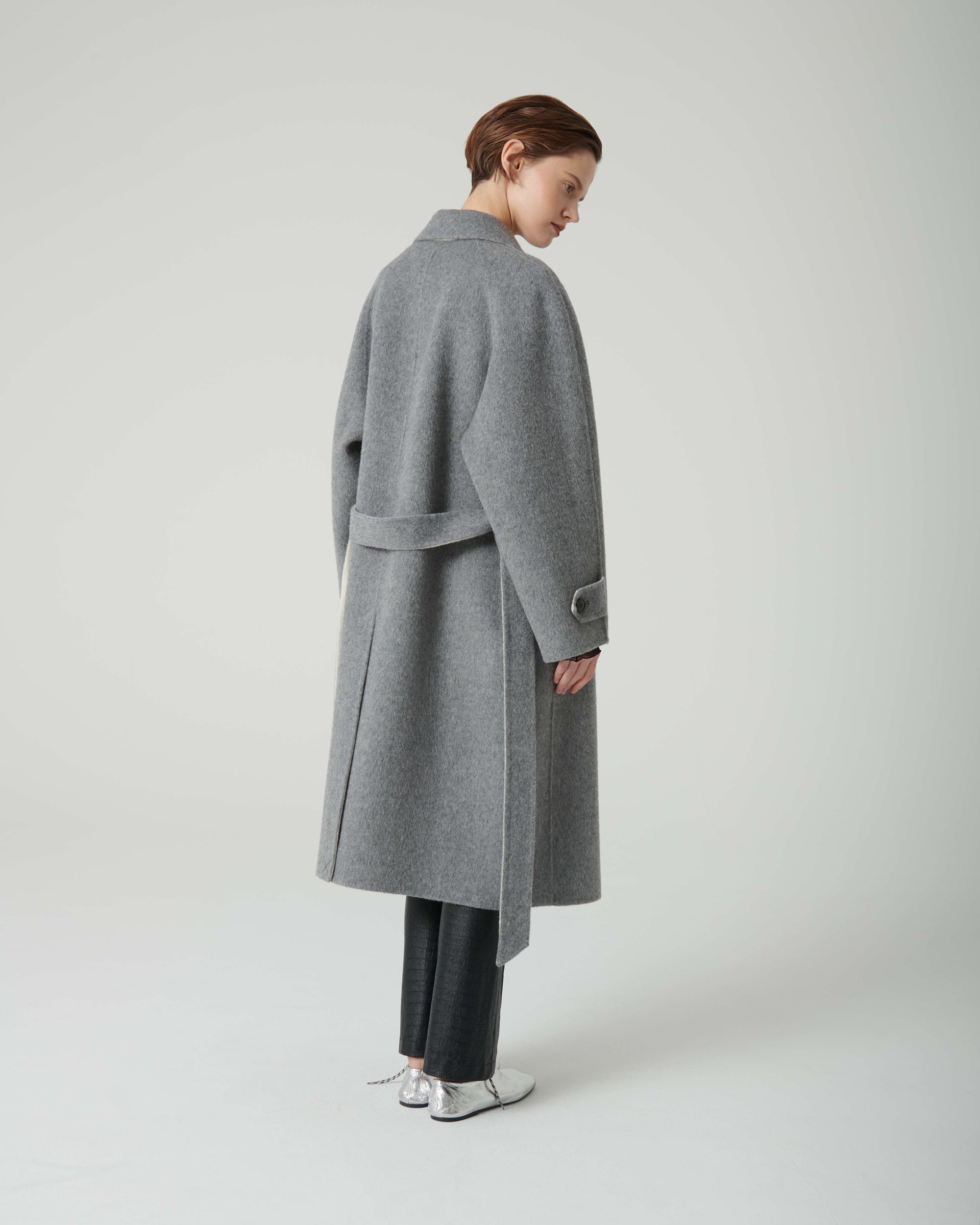 DOUBLE COAT WITH CONTRAST INTERIOR