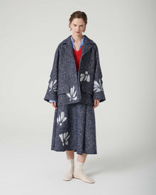 CAPPOTTO CORTO CON FIORI DI AGO