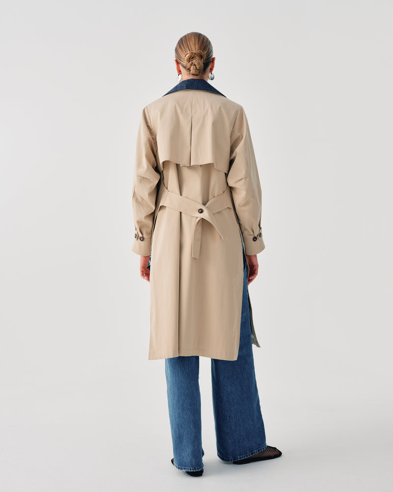 LONG TRENCH COAT WITH EMBROIDERED COLLAR