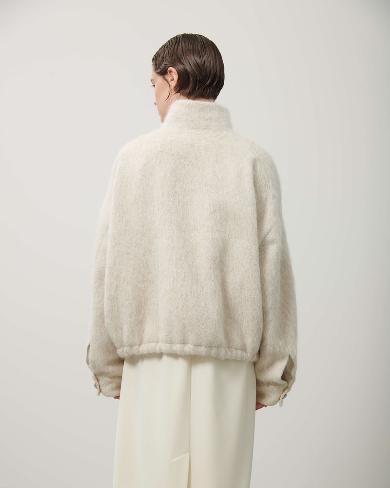 BOMBER JACKET WITH FLAPS