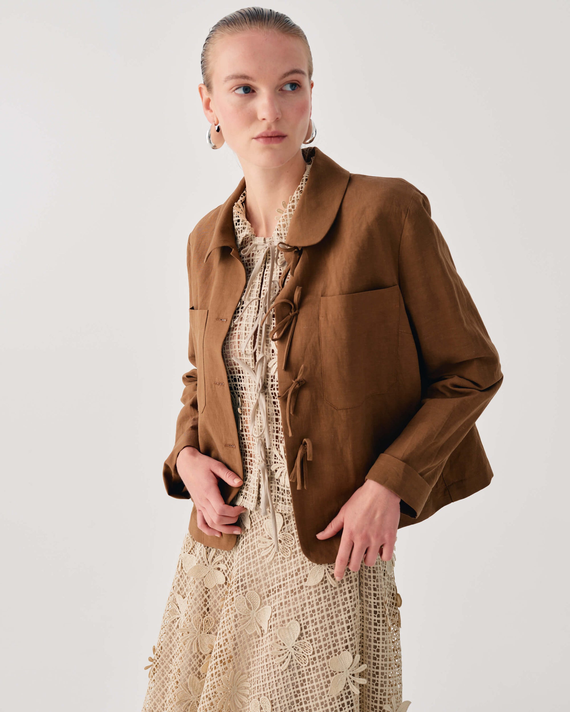 SHORT LINEN BLEND JACKET WITH BOWS