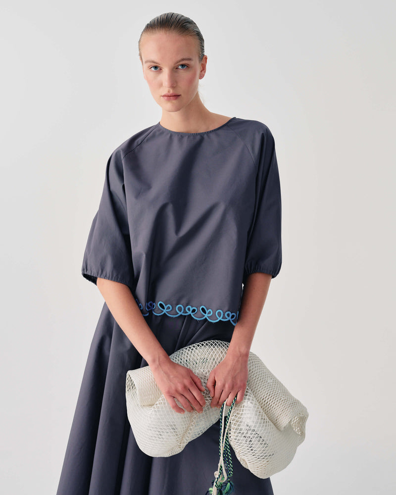 COTTON POPLIN TOP WITH CONTRAST EMBROIDERY