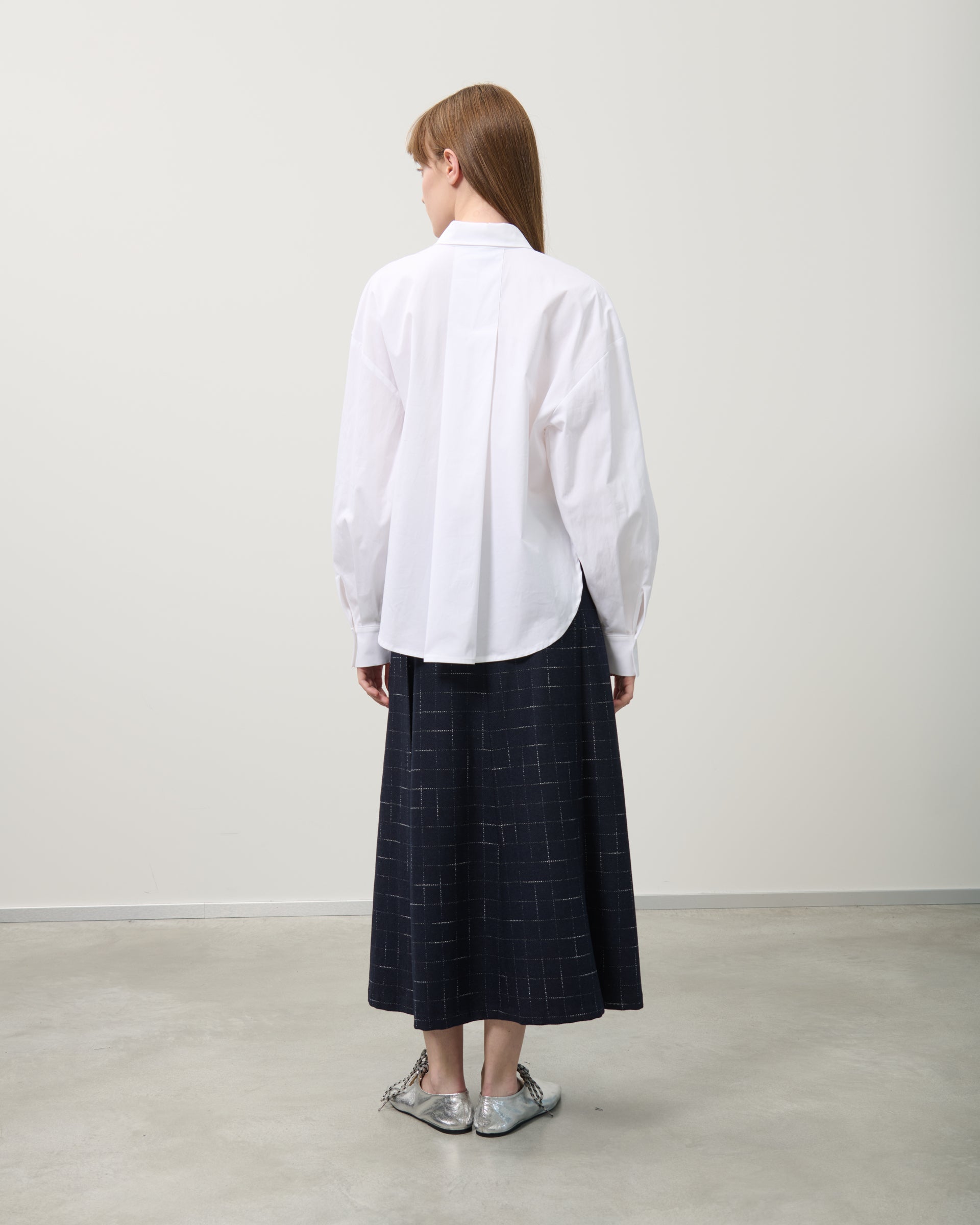 SKIRT WITH SLITS