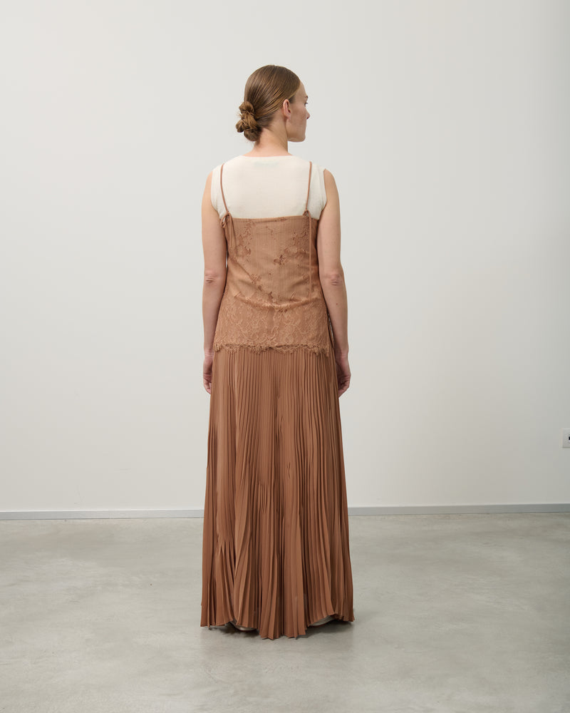 LONG PLEATED SKIRT
