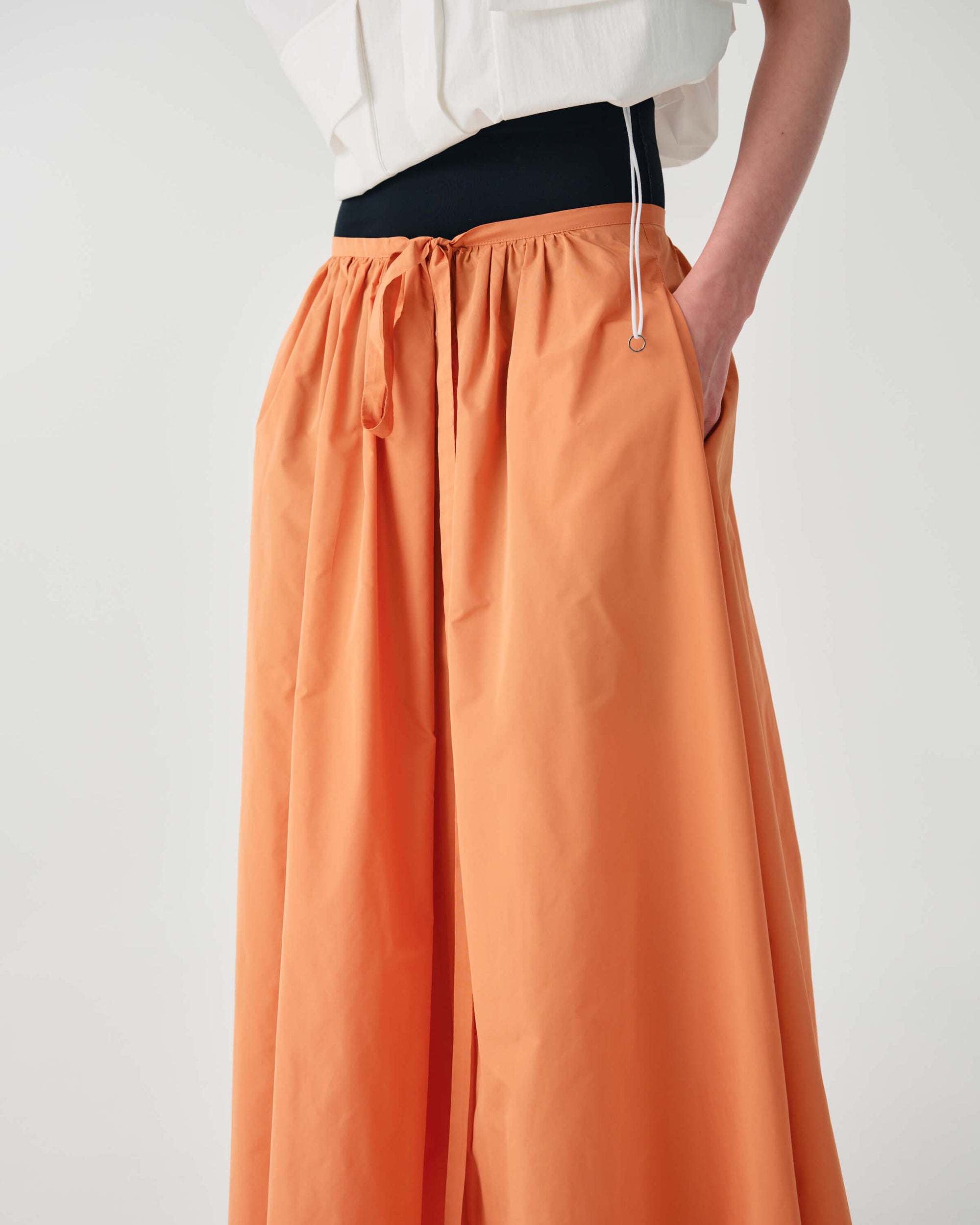 LONG SKIRT WITH WAIST TIE