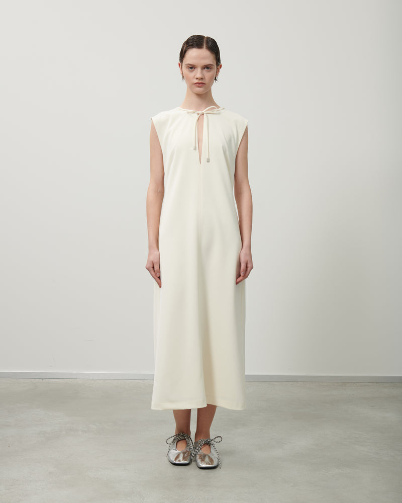 LONG SLEEVELESS DRESS