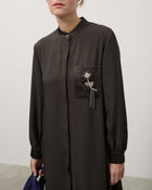 DRESS WITH APPLICATION
