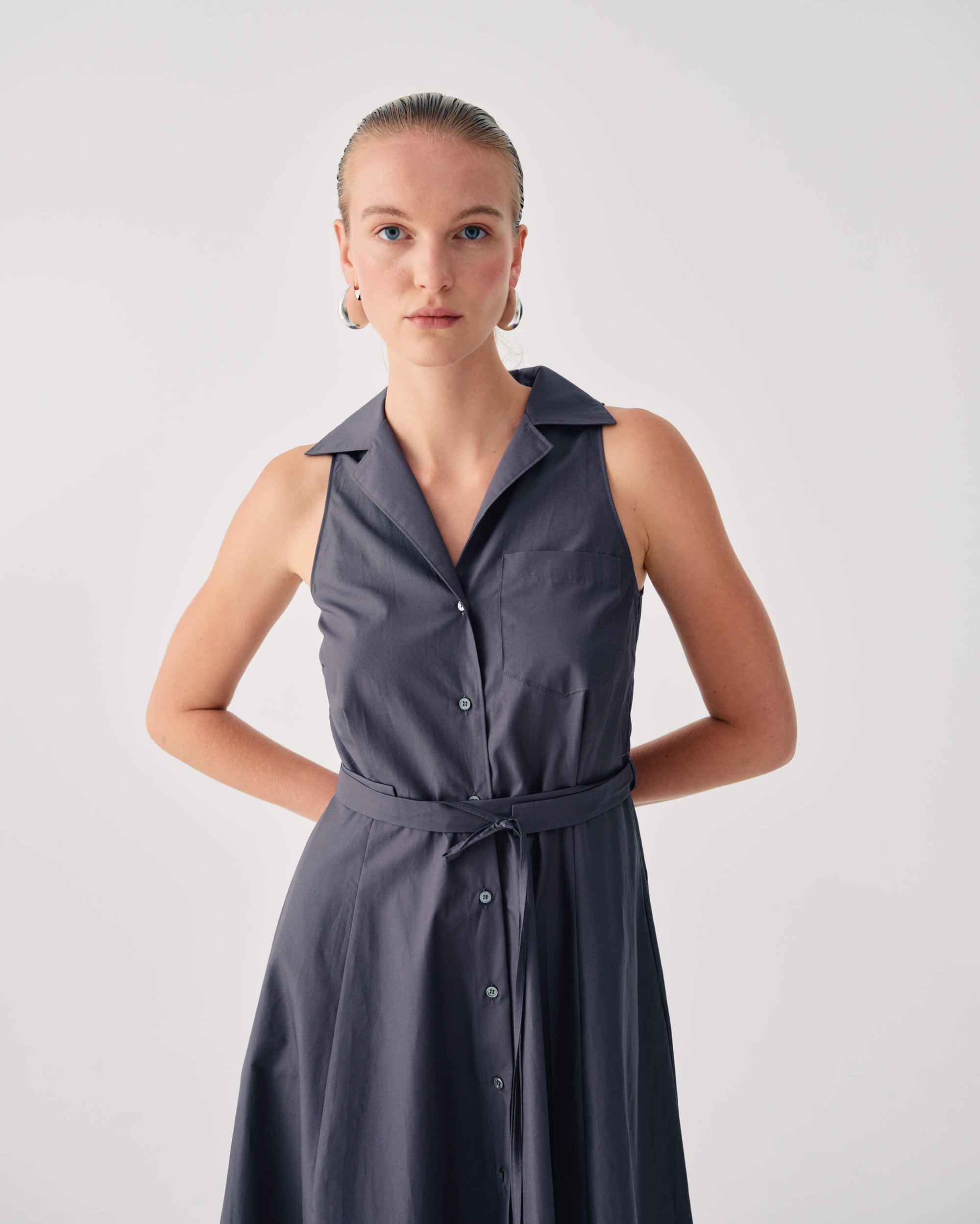 SLEEVELESS SHIRT DRESS WITH EMBROIDERED HEM