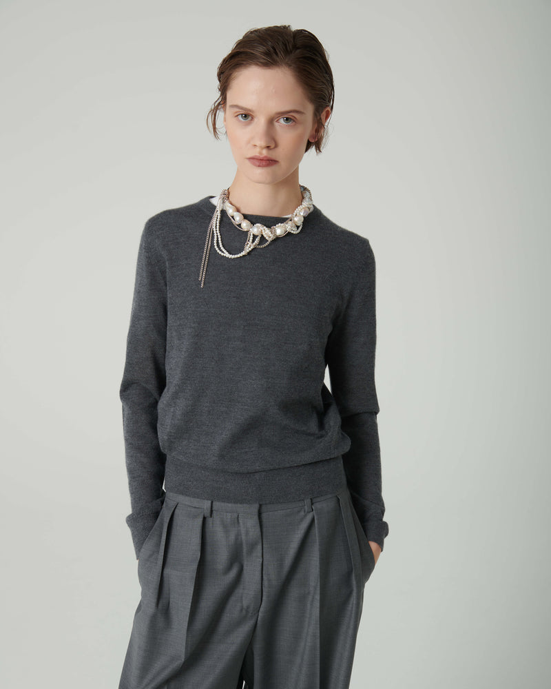 SWEATER WITH ZIP ON THE BACK