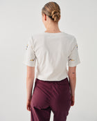 T-SHIRT CON RICAMO FLOREALE