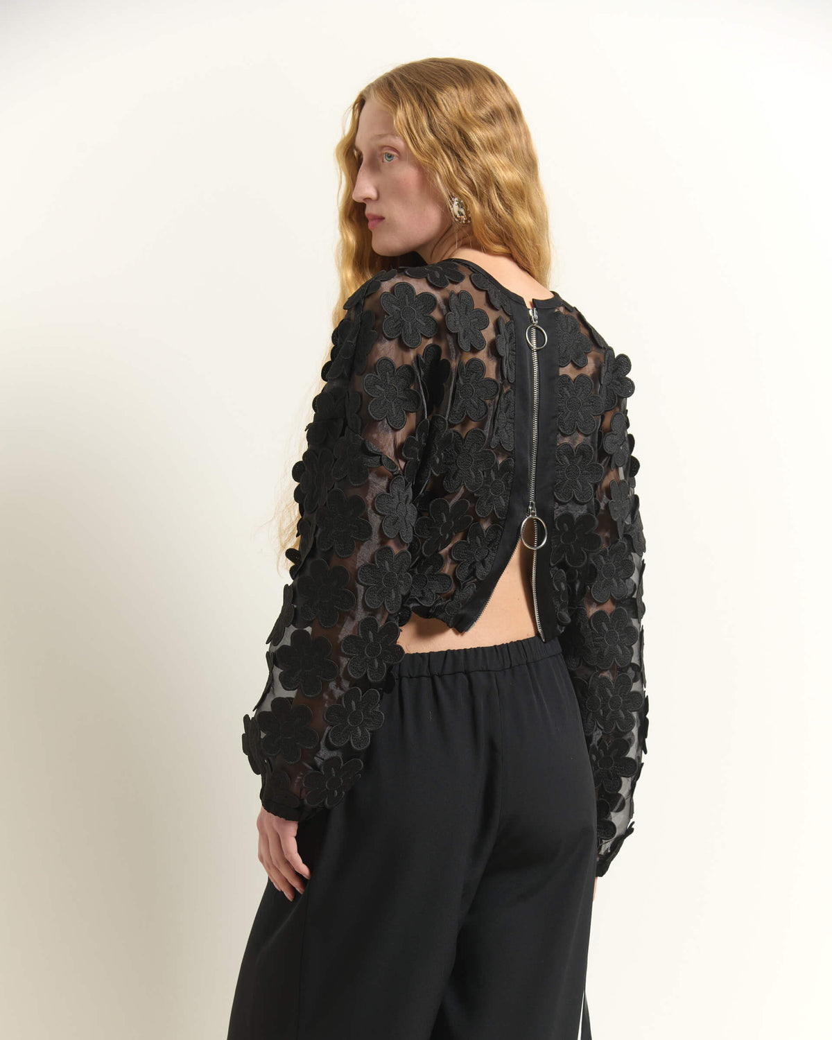 SHORT JACKET WITH FLORAL APPLIQUÉS