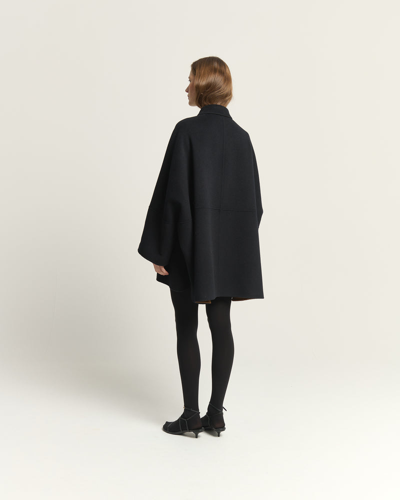 MANTELLA IN LANA