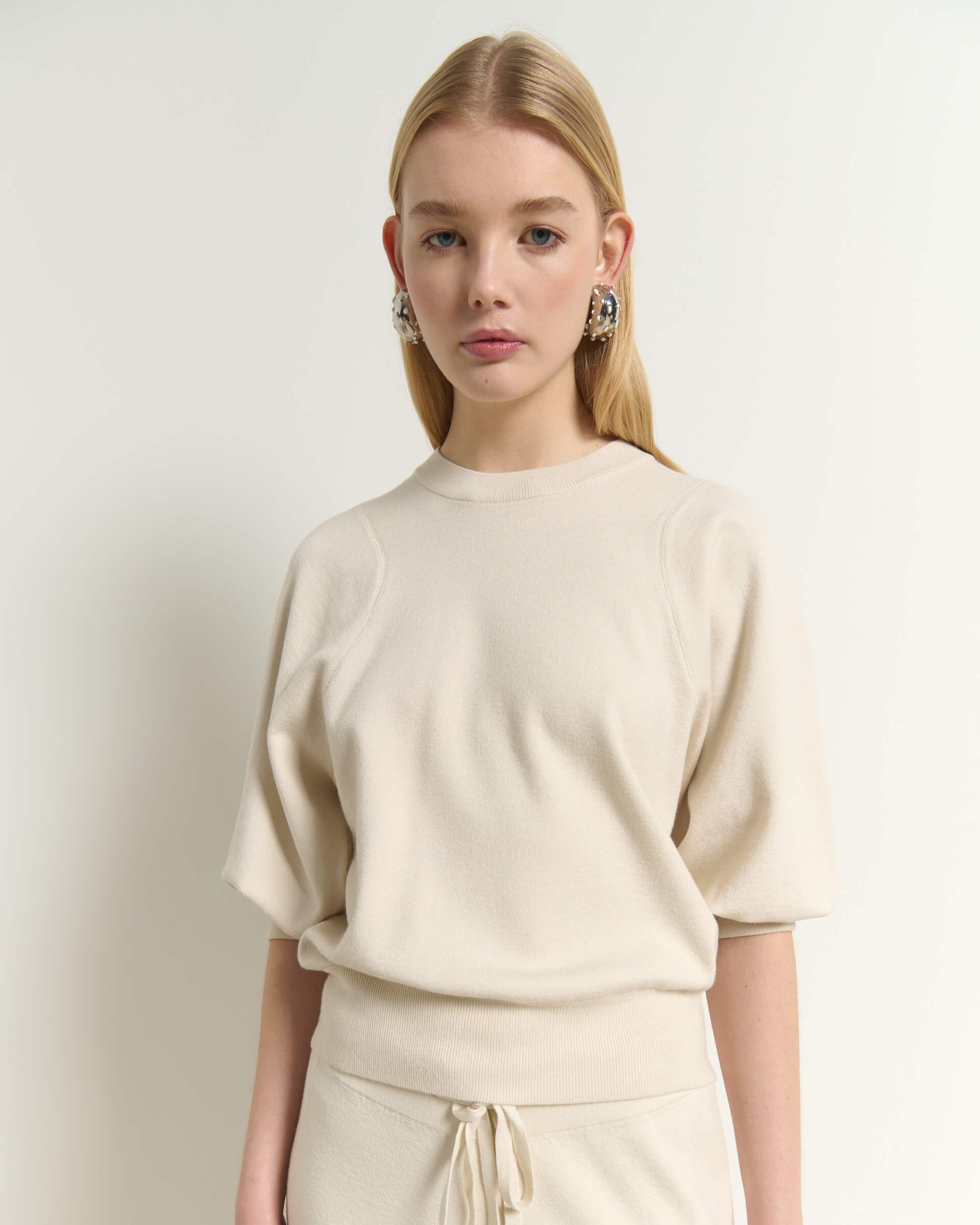 SWEATER WITH PUFF SLEEVES