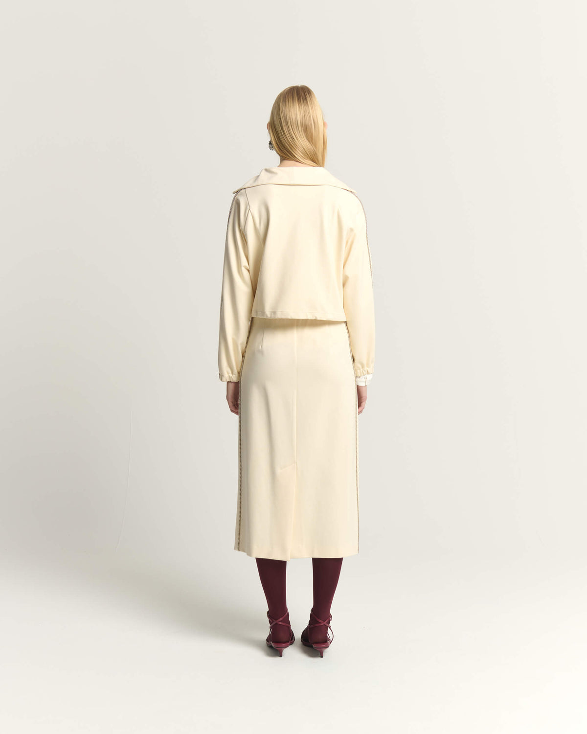 BEIGE MIDI SKIRT WITH DRAWSTRING AND STEEL DETAILS