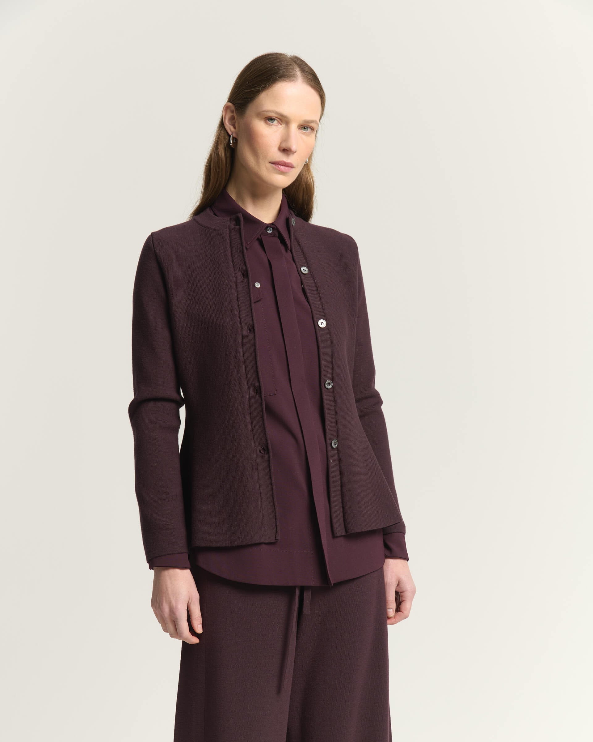 CARDIGAN DALLA VESTIBILITÀ ADERENTE