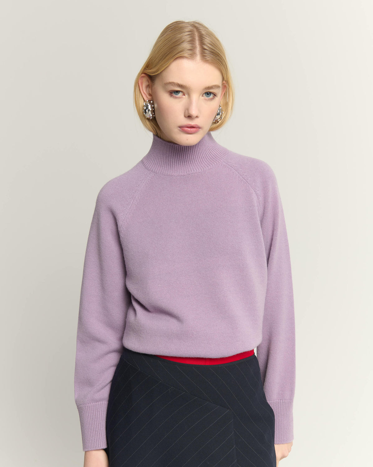 MAGLIONE DOLCEVITA IN LANA CON SPALLE RAGLAN