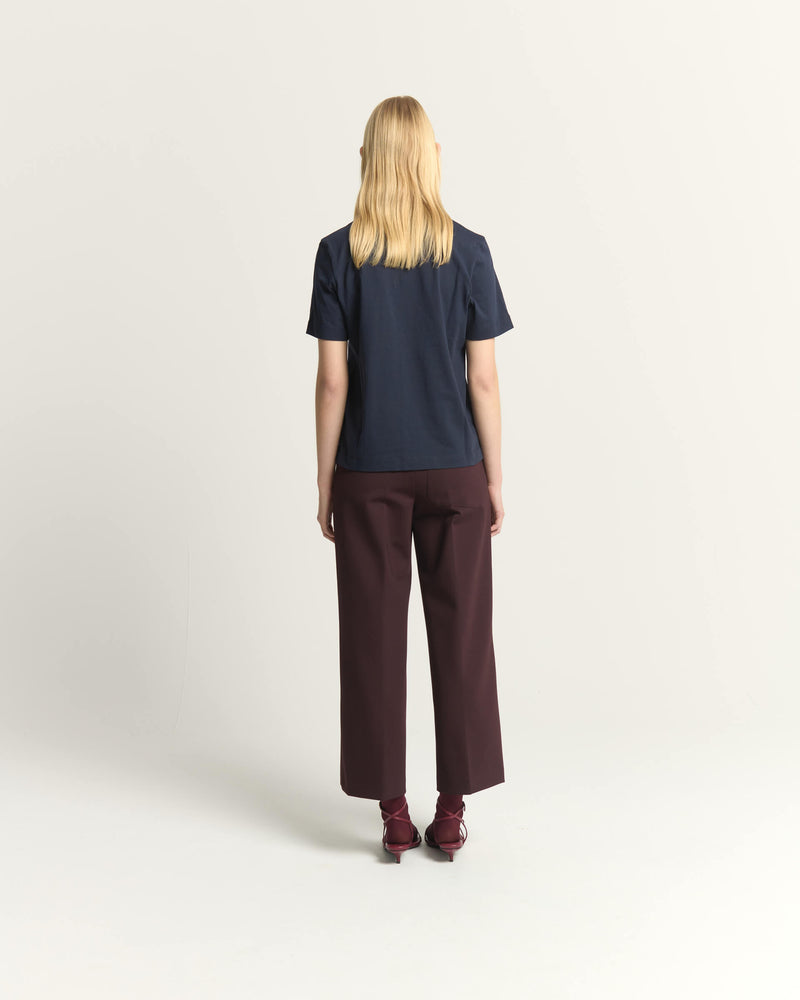 T-SHIRT CON RICAMO