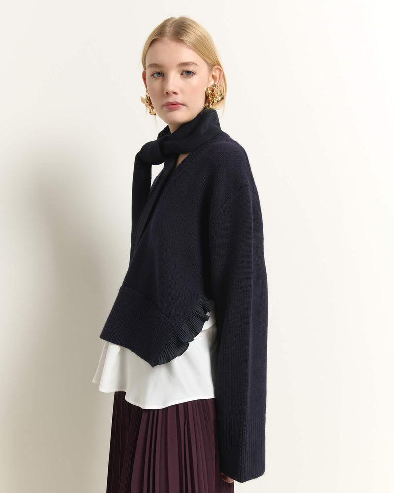 MAGLIONE SCOLLO A V CON RUFFLES E ORLO A STRATI