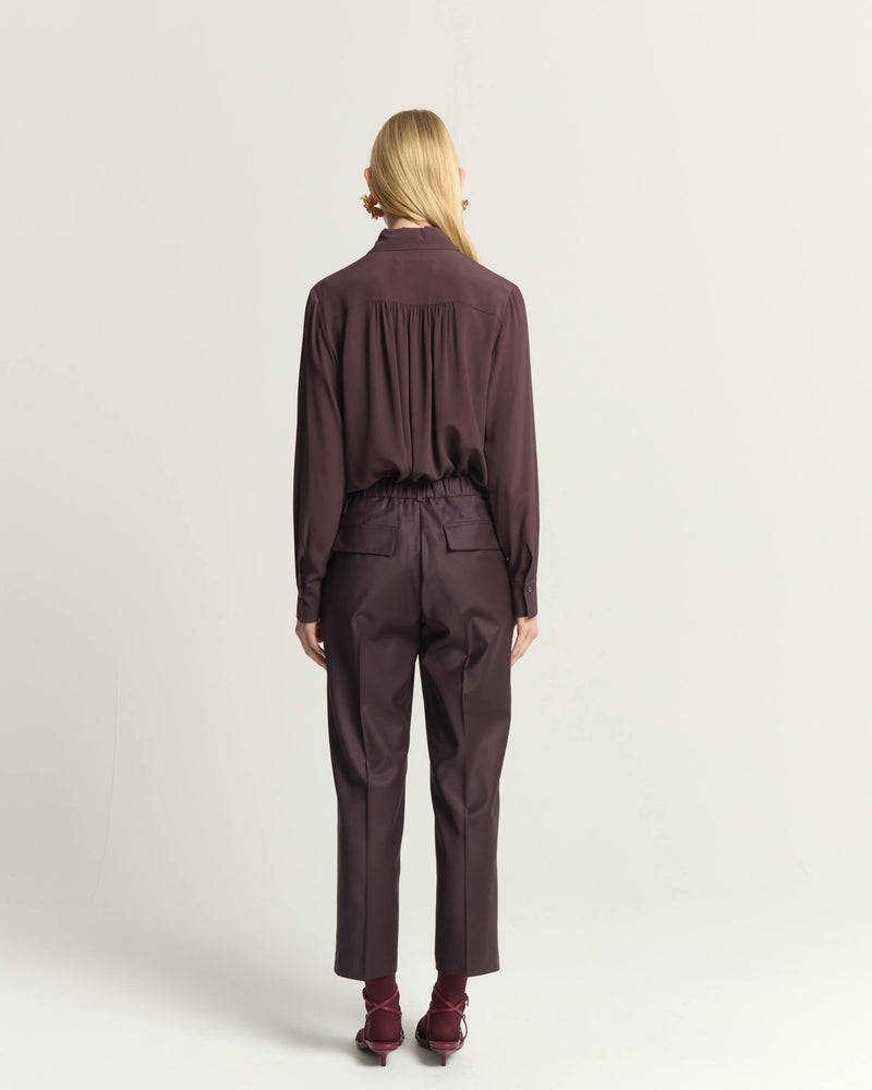 PANTALONI DRITTI CON DETTAGLI METALLICI