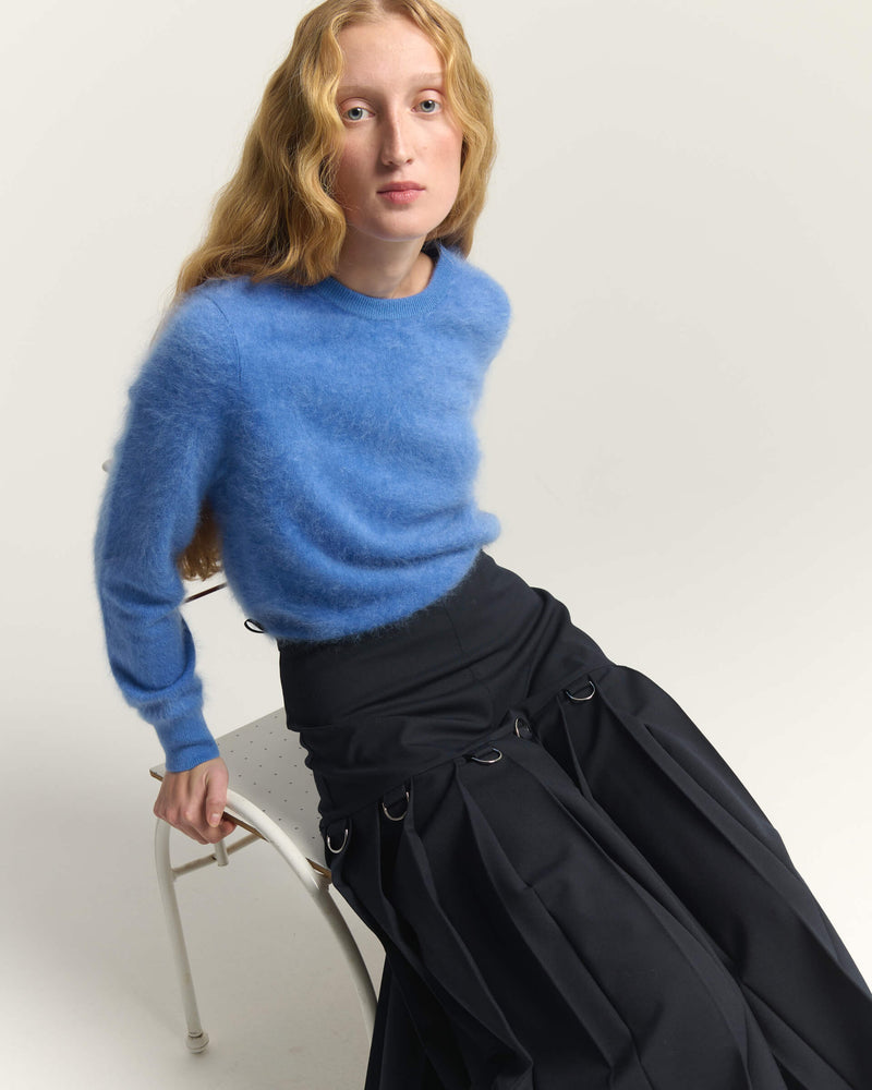 MAGLIONE A MANICHE LUNGHE IN PURO CASHMERE