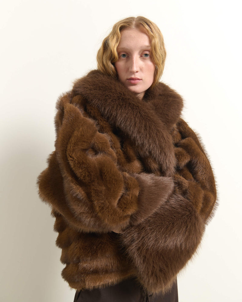 CROPPED FAUX FUR JACKET WITH MAXI COLLAR