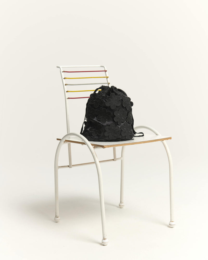 BORSA CON APPLICAZIONI FLOREALI