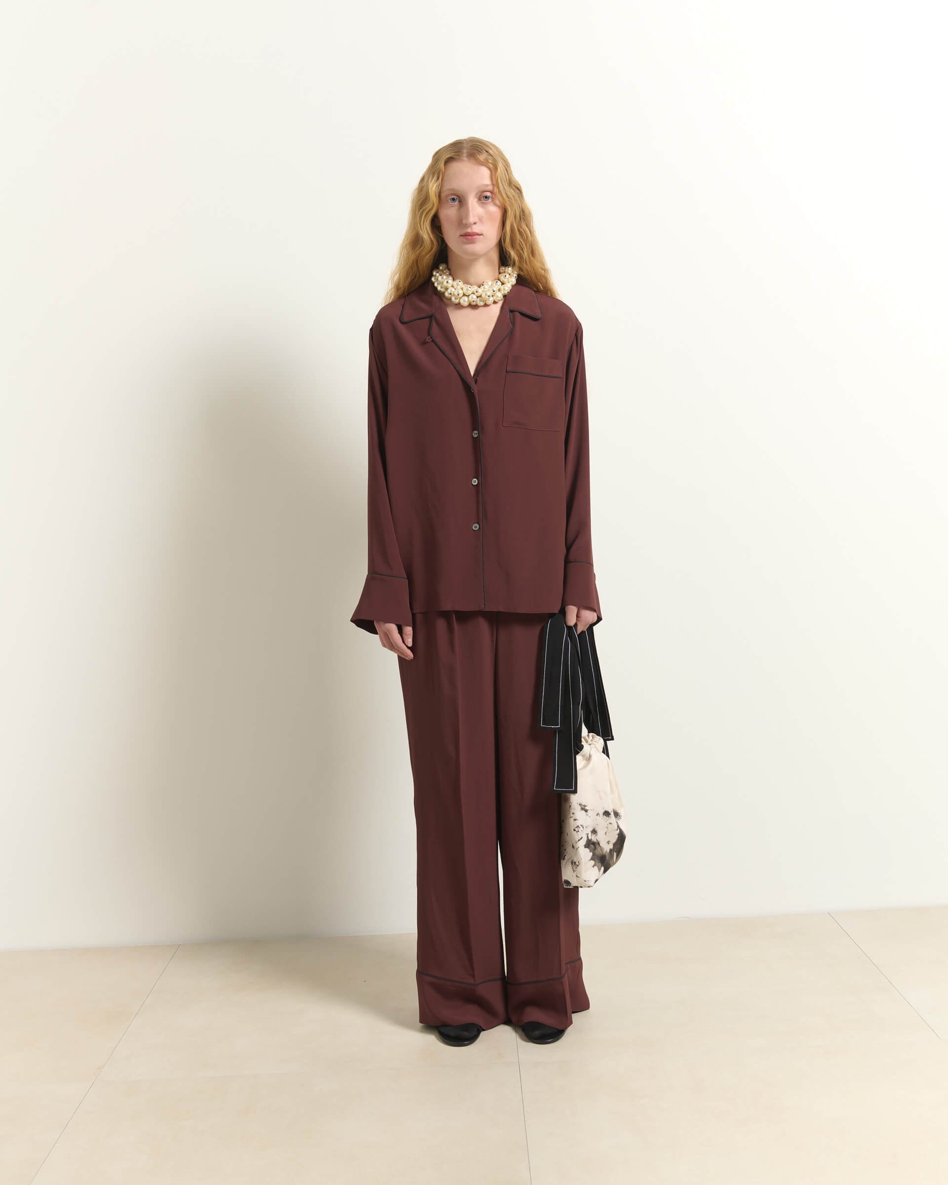 WIDE-LEG FLUID PANTS