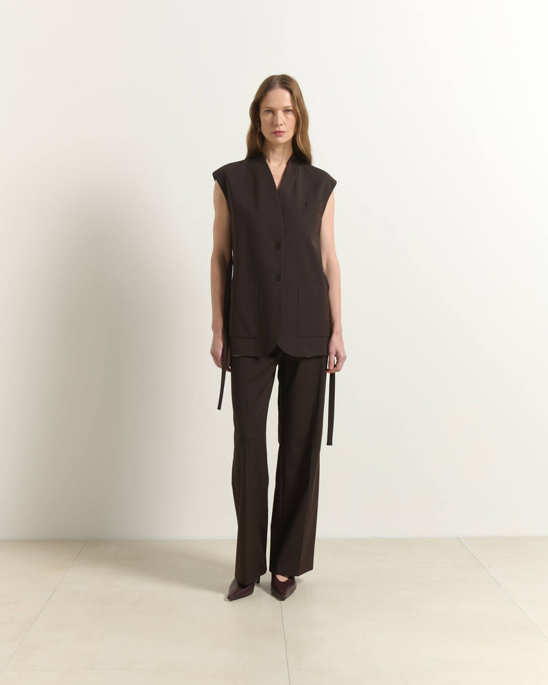 PANTALONI CON PINCES E COULISSE