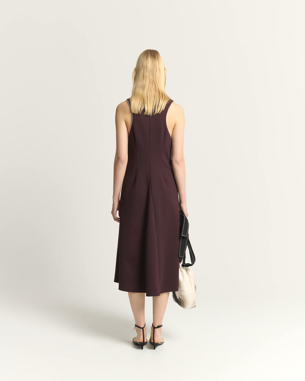 VESTITO MIDI SENZA MANICHE CON BORDI ARGENTATI