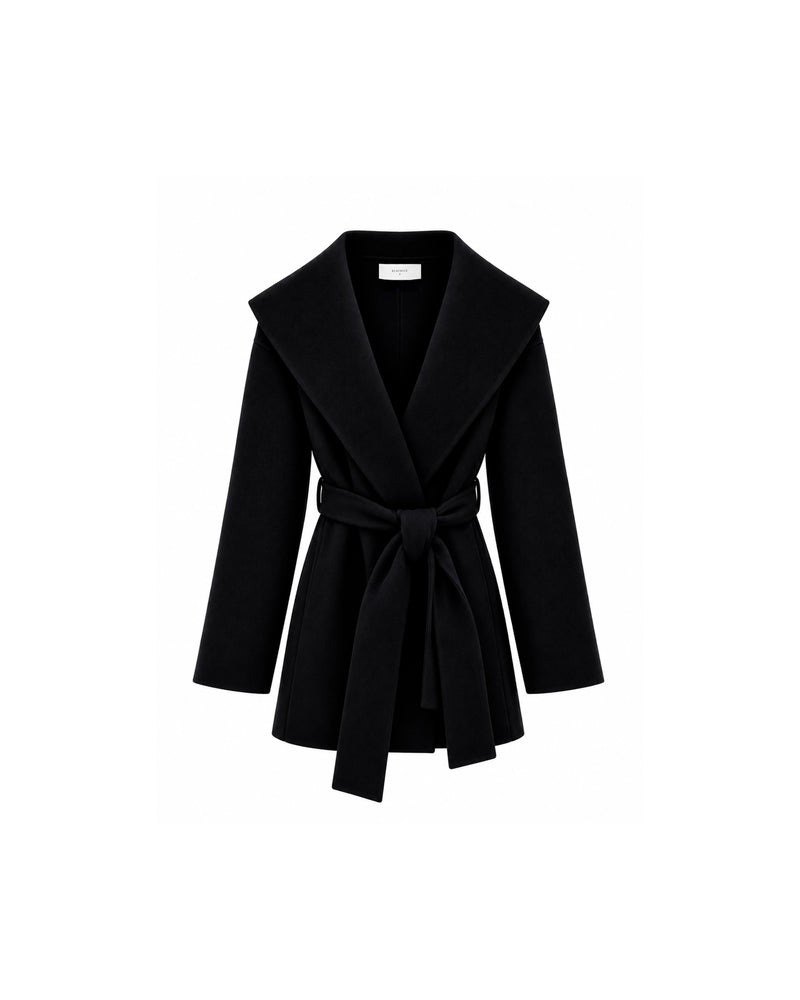 CAPPOTTO CORTO CON CINTURA E COLLO A SCIALLE