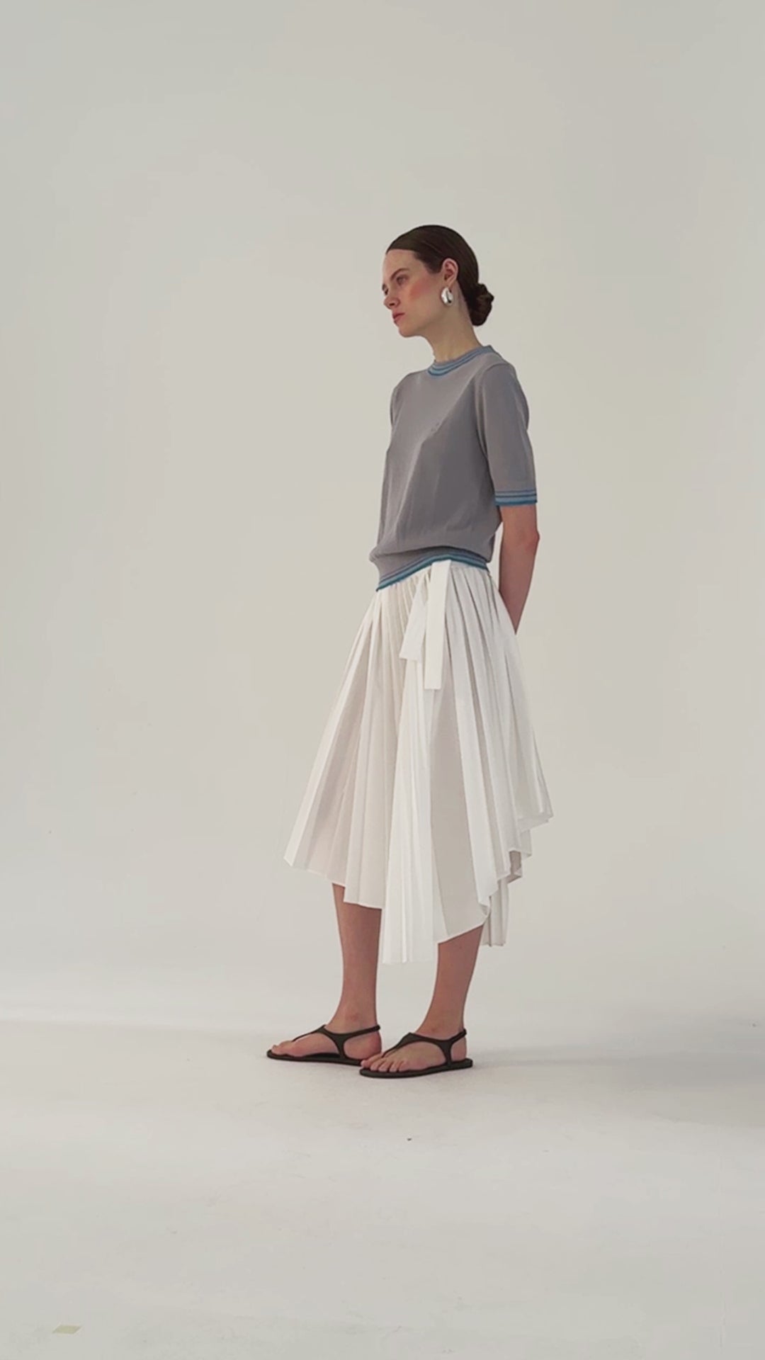 ASYMMETRIC PLEATED SKIRT | Beatrice .b